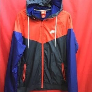Nike women’s medium windbreaker